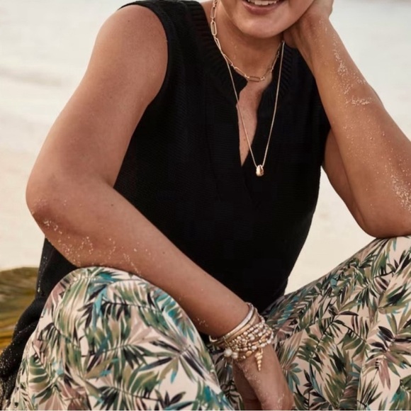 J jill Wearever Silky Woven Wide-Leg Crop Oatmeal Layered Palms - Picture 3 of 10